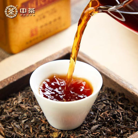 China Tea Classic Y562 Ripened Pu-erh (Loose Tea) 100g Tin Can