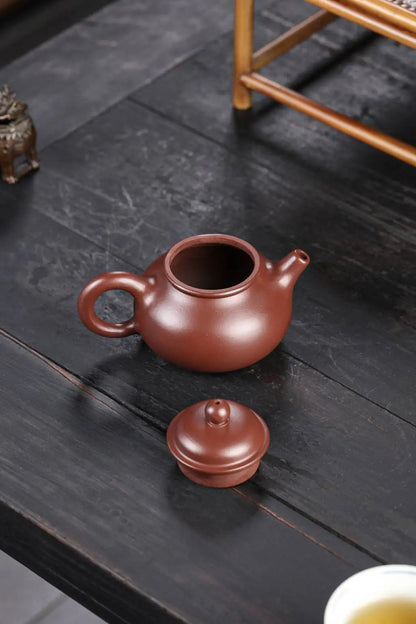 Yixing "Breathing Teapot" – 150ml Zhu Ni Clay Masterpiece, Artisan Teapot, Zisha Teapot