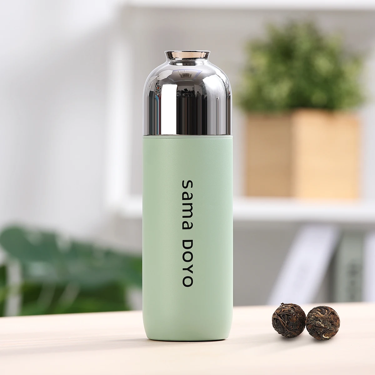 Samadoyo doppellagiger, vakuumisolierter Edelstahlbecher, Teebecher mit Filtersieb, tragbarer Wasserbecher, 400 ml 