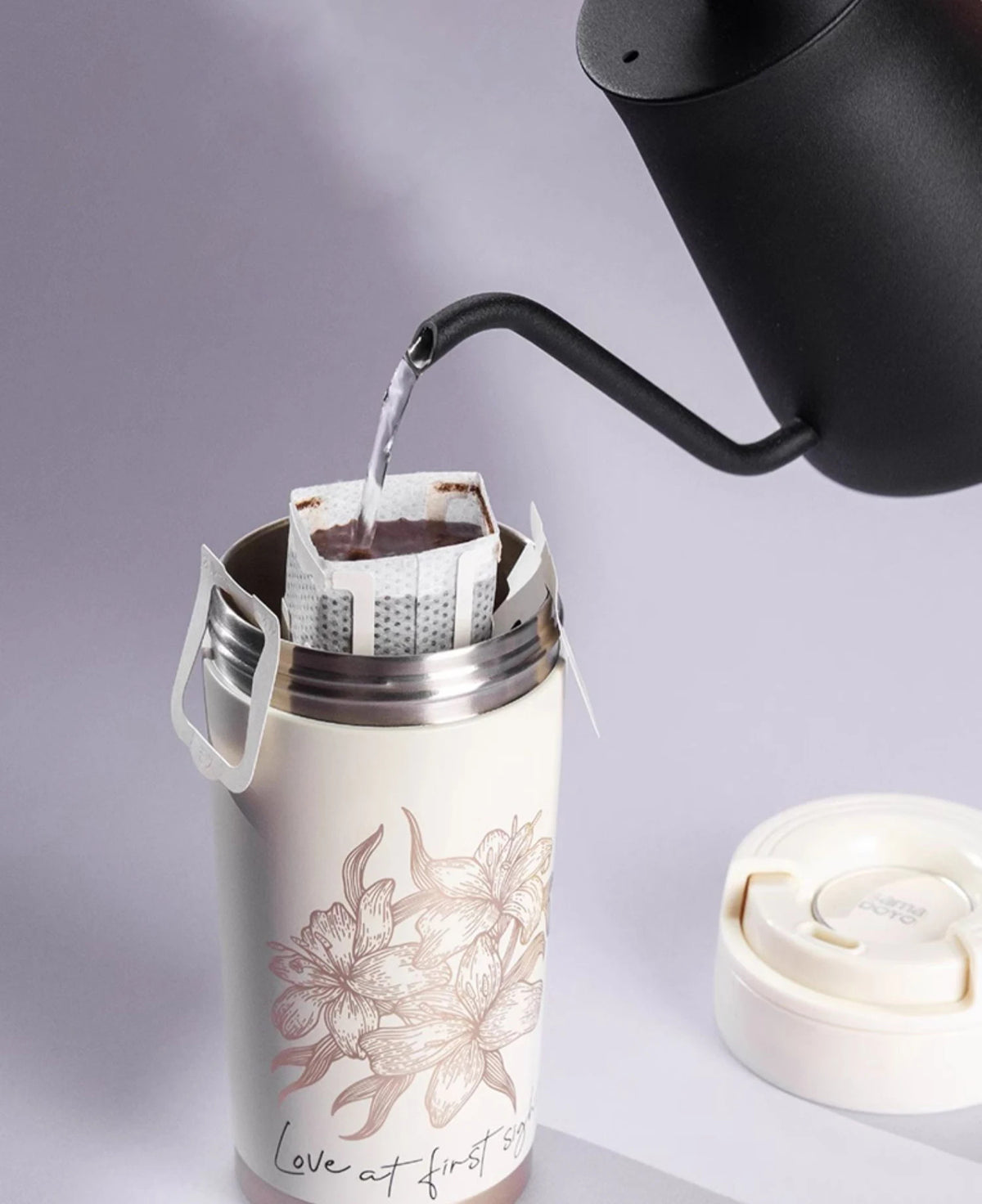 Samadoyo- Titanium silver coated inner wall, insulated cup, portable cup, coffee cup, tea cup with filter screen, 500ml