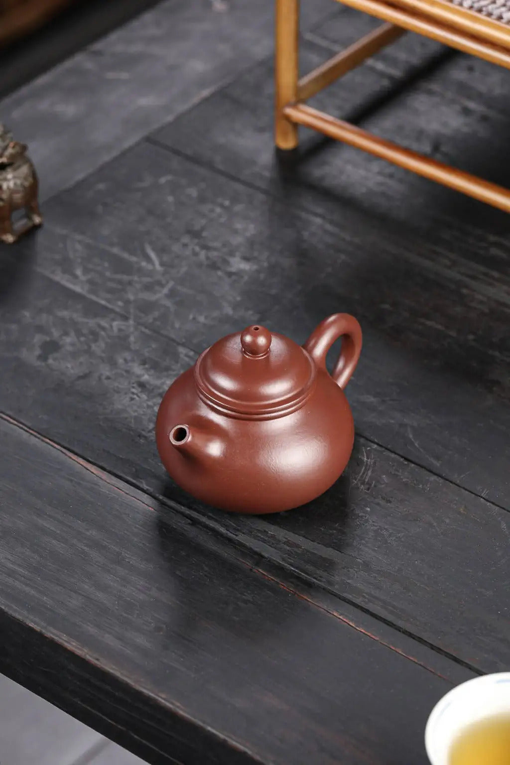 Yixing "Breathing Teapot" – 150ml Zhu Ni Clay Masterpiece, Artisan Teapot, Zisha Teapot