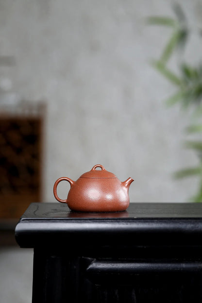 Yixing "Breathing Teapot" – 110ml JiangPo Clay Masterpiece, Artisan Teapot, Zisha Teapot
